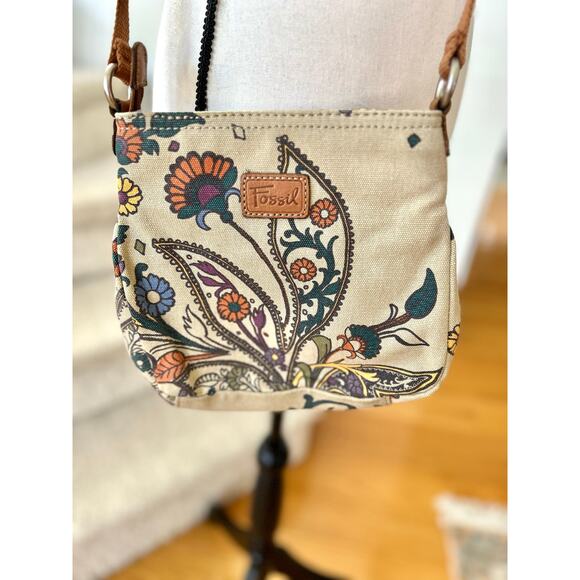 Fossil Boho Beige Tan Paisley Print Canvas & Leather Crossbody Bag - Picture 2 of 6